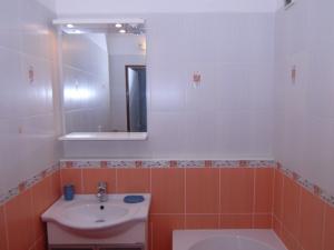 Pronájem bytu 3+1, Ostrava - Moravská Ostrava, Poděbradova, 70 m2