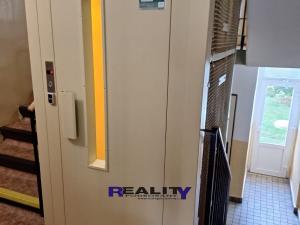 Pronájem bytu 2+1, Žatec, Ostrov, 66 m2