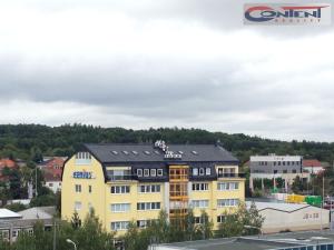 Pronájem kanceláře, Praha - Dolní Chabry, Dopraváků, 262 m2