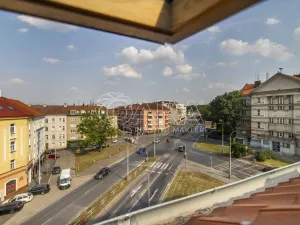 Pronájem bytu 3+kk, Praha - Vysočany, Spojovací, 91 m2