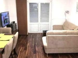 Pronájem bytu 3+kk, Beroun - Beroun-Město, Jánošíkova, 56 m2