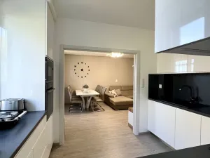 Prodej bytu 3+1, Jesenice, 92 m2