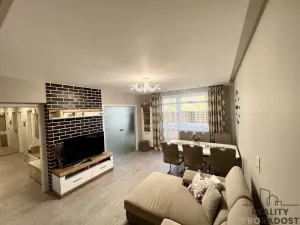 Prodej bytu 3+1, Jesenice, 92 m2