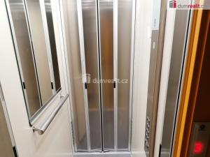 Pronájem bytu 1+kk, Mariánské Lázně, Kubelíkova, 26 m2