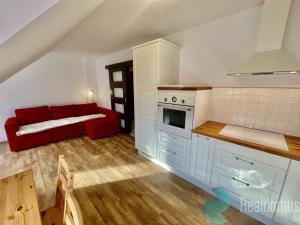 Pronájem bytu 2+kk, České Budějovice, B. Smetany, 55 m2