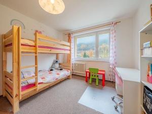 Prodej bytu 3+1, Hroznětín, Sídliště, 80 m2