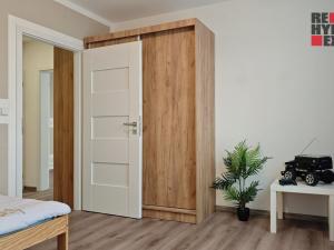 Prodej bytu 3+1, Liberec - Liberec XXV-Vesec, Fričova, 77 m2