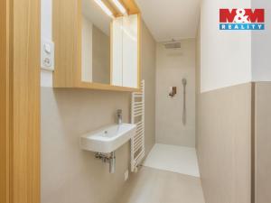 Prodej rodinného domu, Praha - Libuš, V Hrobech, 279 m2