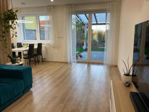 Prodej bytu 3+kk, Přísnotice, Výhon, 87 m2