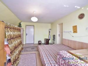 Prodej zemědělské usedlosti, Tichonice, 762 m2