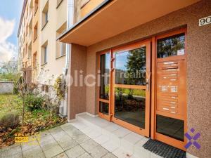 Prodej bytu 2+1, Luhačovice, Zahradní čtvrť, 57 m2