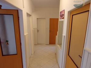 Prodej bytu 3+1, Klatovy - Klatovy V, Měchurova, 68 m2