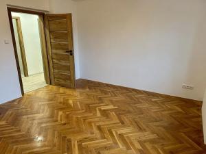 Pronájem bytu 4+1, Tanvald, U Stadionu, 78 m2