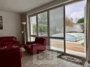 Pronájem rodinného domu, Česká, 200 m2