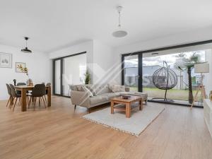 Prodej rodinného domu, Praha - Lysolaje, K Housličkám, 250 m2