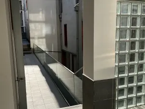 Pronájem bytu 1+kk, Praha - Vinohrady, Uruguayská, 38 m2