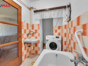 Prodej rodinného domu, Libčany, 227 m2