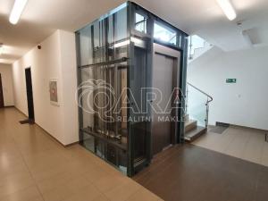 Pronájem bytu 1+kk, Praha - Stodůlky, Petržílkova, 42 m2