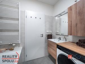 Prodej bytu 3+kk, Polerady, 77 m2