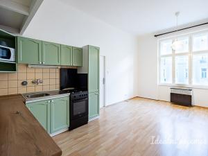 Pronájem bytu 2+kk, Praha - Nusle, Jaromírova, 43 m2