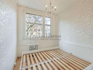 Pronájem bytu 3+1, Praha, V rovinách, 56 m2