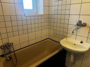 Pronájem bytu 1+1, Praha - Modřany, K Vltavě, 35 m2