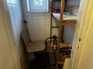 Pronájem bytu 1+1, Praha - Modřany, K Vltavě, 35 m2