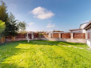 Prodej rodinného domu, Kralupy nad Vltavou - Zeměchy, Nad Rybníkem, 140 m2