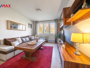 Prodej bytu 2+1, Praha - Kamýk, Zárubova, 54 m2