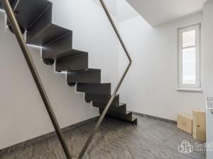 Prodej vícegeneračního domu, Krajková, 250 m2