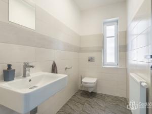 Prodej vícegeneračního domu, Krajková, 250 m2