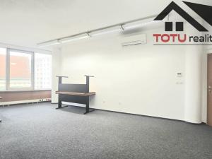 Pronájem kanceláře, Chrudim, Palackého třída, 38 m2