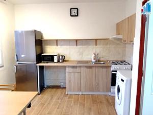 Pronájem bytu 1+1, Holýšov, Pod Makovým vrchem, 40 m2