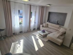 Pronájem bytu 3+kk, Sokolov, Košická, 82 m2