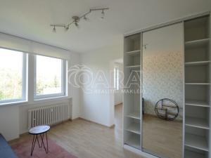 Pronájem bytu 1+1, Praha - Jinonice, Peroutkova, 32 m2