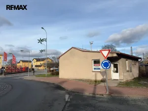 Prodej obchodního prostoru, Týniště nad Orlicí, Nádražní, 64 m2