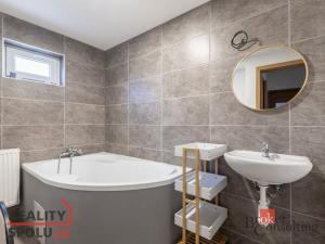 Prodej rodinného domu, Tvarožná Lhota, 94 m2