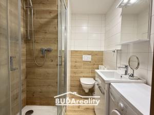 Pronájem bytu 2+1, Zlín, Okružní, 43 m2