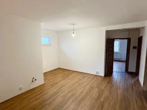 Prodej rodinného domu, Zaječí, Zahradní, 240 m2