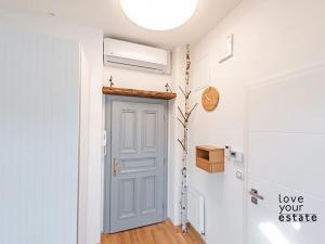 Pronájem bytu 2+kk, Praha - Nusle, Mojmírova, 54 m2