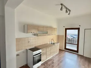 Pronájem bytu 3+1, Slaný, Brožovského, 90 m2