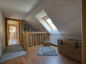 Prodej rodinného domu, Ledečko, 257 m2