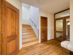 Prodej rodinného domu, Mořina, 239 m2