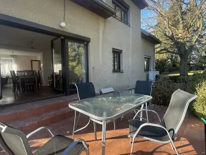 Pronájem rodinného domu, Zvole, 865 m2