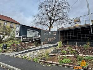 Pronájem bytu 1+kk, Ústí nad Labem, Střekovské nábřeží, 29 m2