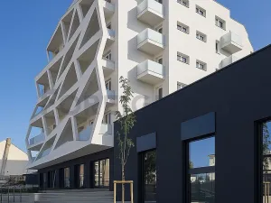 Pronájem bytu 1+kk, Brno, Komárovská, 39 m2