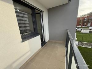 Pronájem bytu 1+kk, Praha - Hlubočepy, Fabiánové, 31 m2