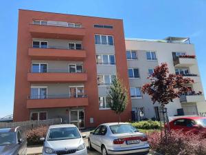 Pronájem bytu 2+kk, Praha - Letňany, Kadečkové, 52 m2