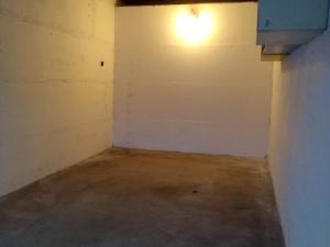 Pronájem garáže, Hradec Králové, U Mostku, 18 m2