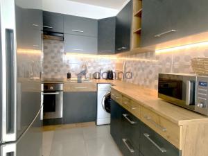 Pronájem bytu 2+kk, Praha, Zvoncovitá, 54 m2